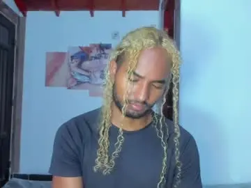 Chaturbate Adult Webcams of salvatore_amator