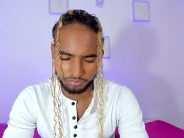Chaturbate Sex Cam of salvatore_amator