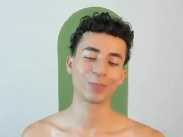 Chaturbate Free Porn Cam of _fiore_