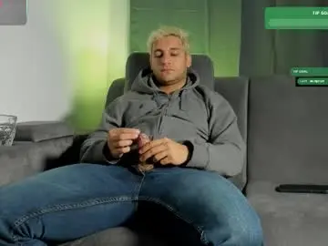 Chaturbate Adult Webcam of apolo_strange