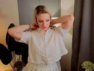 Chaturbate Adult Webcams of brunaalcorn