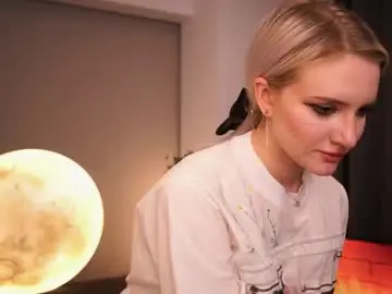 Chaturbate Best live sex cam show of brunaalcorn