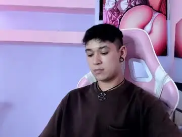 Chaturbate Free Porn Cam of marklaurens