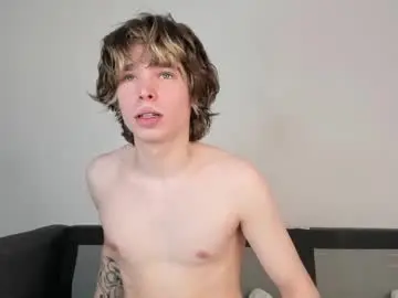 Chaturbate Free Porn Cam of yen2025