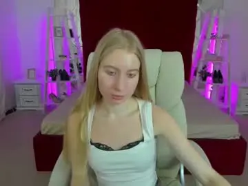 Chaturbate Live Sex of alina__blonde