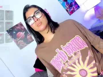 Chaturbate Sex Chat of camila_hott1