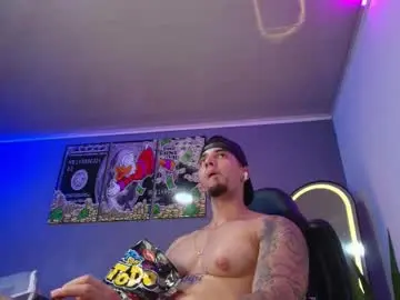 Chaturbate Live Sex of camiloalvarezzz3