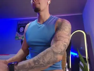 Chaturbate Watch Live Sex Cams of camiloalvarezzz3