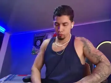 Chaturbate Sex Chat of camiloalvarezzz3