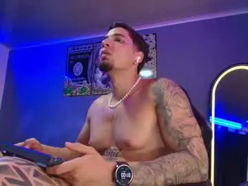 Chaturbate Adult Webcams of camiloalvarezzz3