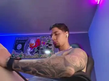 Chaturbate Adult Webcam of camiloalvarezzz3