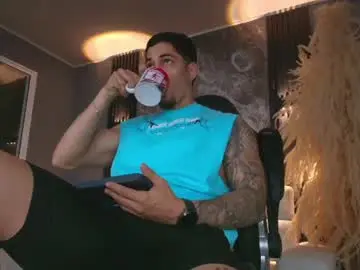 Chaturbate Nude Webcam of camiloalvarezzz3