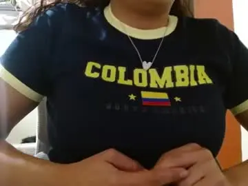 Chaturbate Free Live Porn of nia_cop