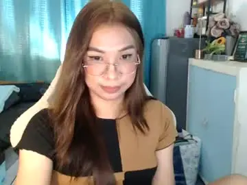 Chaturbate Sex Cam of urwetasianprincessxx