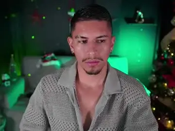 Chaturbate Nude Webcam of aaronfox_