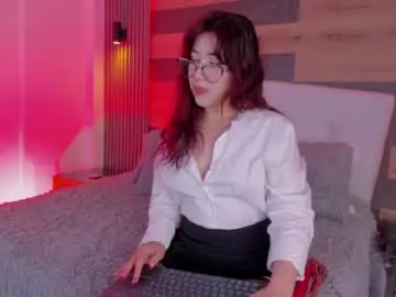 Chaturbate Live Sex Cam of abrilsnow