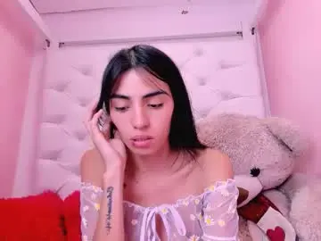 Chaturbate Live Sex Cam of eimy_skinny