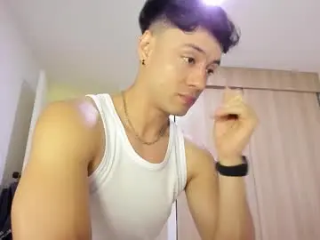 Chaturbate Free Live Porn of sebastian_dash