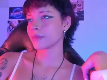 Chaturbate Live Sex Cam of anny_kiitty_