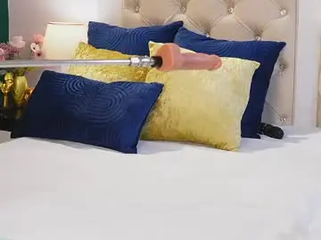 Chaturbate Live Sex Cam of caroline_adams_