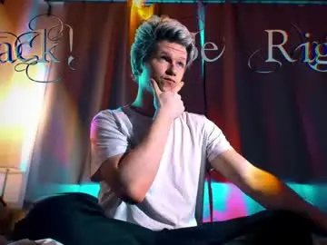 Chaturbate Watch Live Sex Cams of jack_frozt