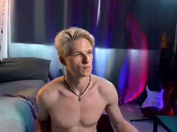Chaturbate Live Sex Cam of jack_frozt