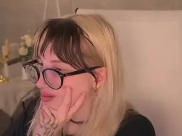 Chaturbate Best live sex cam show of eevamarie