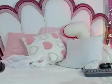 Chaturbate Adult Video Chat of emmacrush