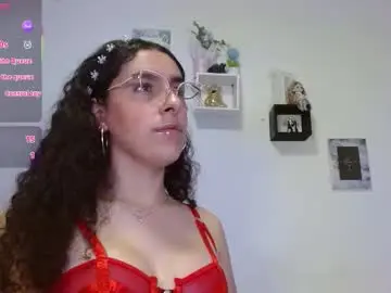 Chaturbate Private Sex Chat of tamara_lemick