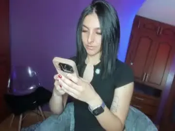 Chaturbate Best live sex cam show of alicee_roos
