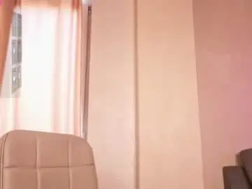 Chaturbate Watch Live Sex Cams of millaa_veyy