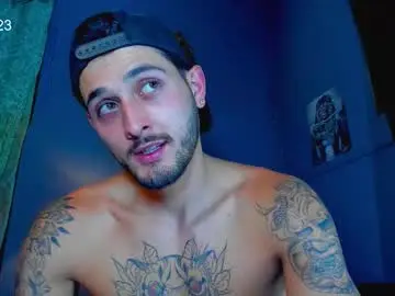 Chaturbate Sex Chat of alejo_323__