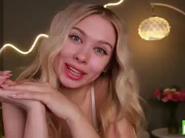 Chaturbate Live Sex Cam of aleksa_cutie