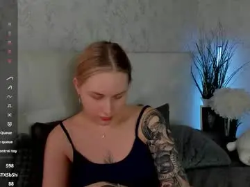 Chaturbate Live Sex Cam of alice_elf