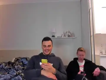 Chaturbate Live Sex Cam of omg_pie