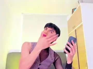 Chaturbate Nude Webcam of erick_velveth