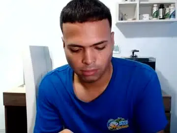 Chaturbate Watch Live Sex Cams of andresfern