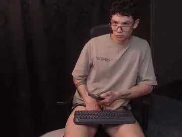 Chaturbate Sex Chat of magic_boy01