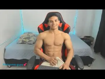 Chaturbate Adult Webcam of oliver_thompsson