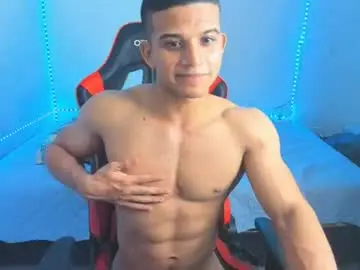 Chaturbate Nude Webcam of oliver_thompsson