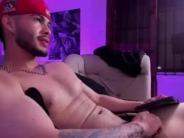 Chaturbate Free Live Porn of vincentblack_