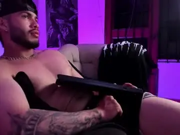 Chaturbate Watch Live Sex Cams of vincentblack_