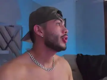 Chaturbate Adult Video Chat of vincentblack_