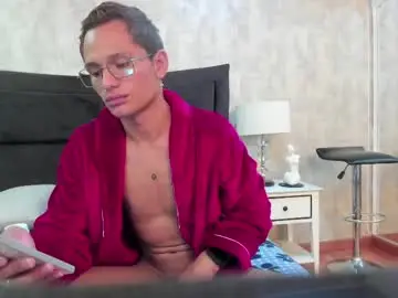 Chaturbate Adult Webcam of damian_garciaah