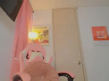 Chaturbate Best live sex cam show of emmily_forever