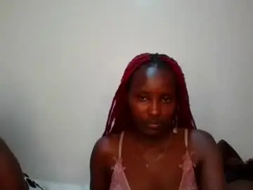 Chaturbate Free Porn Cam of lilyvixen1