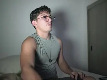 Chaturbate Adult Webcams of simoon_01