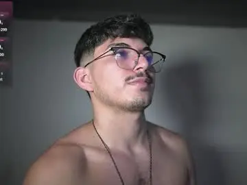 Chaturbate Live Sex of simoon_01