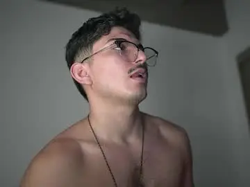 Chaturbate Best live sex cam show of simoon_01