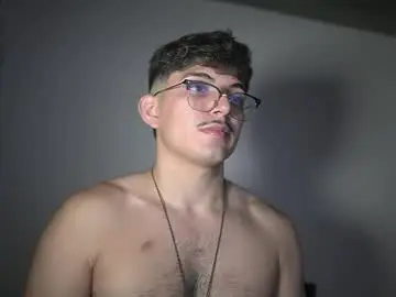 Chaturbate Free Porn Cam of simoon_01